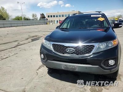 Zdjęcie 14 z 14 samochodu: 2013 KIA SORENTO LX VIN:5XYKT4A61DG344155 - miniatura