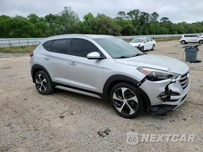 Zdjęcie 12 z 16 samochodu: 2017 HYUNDAI TUCSON LIMITED VIN:KM8J33A29HU311147 - miniatura