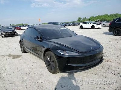 Zdjęcie 13 z 14 samochodu: 2024 TESLA MODEL 3 VIN:5YJ3E1EA6RF731522 - miniatura