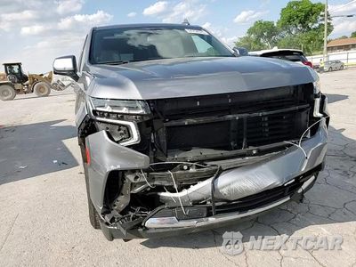 Zdjęcie 14 z 15 samochodu: 2022 CHEVROLET SUBURBAN K1500 LT VIN:1GNSKCKD4NR281637 - miniatura