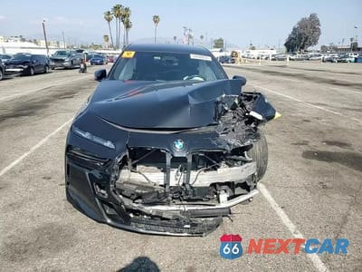 Zdjęcie 13 z 13 samochodu: 2023 BMW 740 I VIN:WBA23EH0XPCL69925 - miniatura