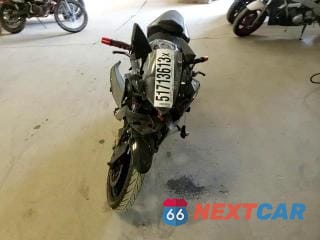 Zdjęcie 11 z 11 samochodu: 2012 KAWASAKI EX250 J VIN:JKAEXMJ15CDAA1800 - miniatura