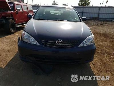 Zdjęcie 10 z 14 samochodu: 2003 TOYOTA CAMRY LE VIN:4T1BE32K03U184472 - miniatura
