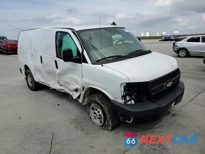 Zdjęcie 12 z 15 samochodu: 2022 CHEVROLET EXPRESS G2500 VIN:1GCWGAFP1N1174516 - miniatura