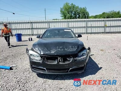 Zdjęcie 10 z 14 samochodu: 2013 BMW 640 I VIN:WBA6A0C58DDZ03247 - miniatura