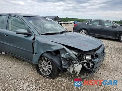 Zdjęcie 11 z 13 samochodu: 2004 VOLVO S60 VIN:YV1RS61T942329894 - miniatura