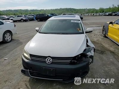 Zdjęcie 10 z 14 samochodu: 2013 VOLKSWAGEN JETTA SE VIN:3VWDX7AJ6DM447820 - miniatura