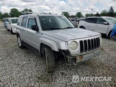 Zdjęcie 15 z 16 samochodu: 2012 JEEP PATRIOT LATITUDE VIN:1C4NJPFB4CD639905 - miniatura