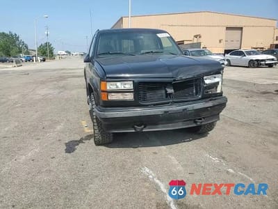 Zdjęcie 13 z 14 samochodu: 1994 GMC YUKON VIN:1GKEK18K0RJ732197 - miniatura