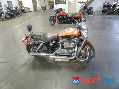 Zdjęcie 11 z 11 samochodu: 2008 HARLEY-DAVIDSON XL1200 C ANNIVERSARY VIN:1HD1CT3408K430072 - miniatura