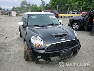Zdjęcie 13 z 14 samochodu: 2009 MINI COOPER S VIN:WMWMF73519TT99493 - miniatura