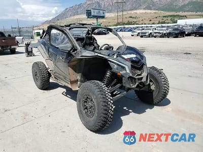 Zdjęcie 12 z 12 samochodu: 2021 CAN-AM MAVERICK X3 X RS TURBO RR VIN:3JBVXAV4XMK002729 - miniatura