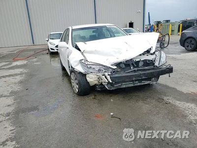 Zdjęcie 13 z 14 samochodu: 2005 TOYOTA CAMRY LE VIN:4T1BE32K65U020369 - miniatura