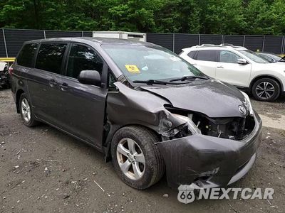 Zdjęcie 14 z 15 samochodu: 2017 TOYOTA SIENNA VIN:5TDZZ3DC1HS828120 - miniatura