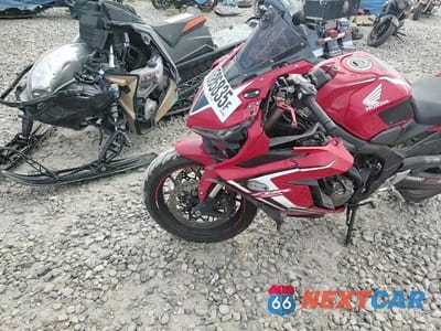 Zdjęcie 10 z 10 samochodu: 2020 HONDA CBR650 RA VIN:MLHRH0153L5100219 - miniatura