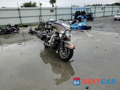 Zdjęcie 9 z 9 samochodu: 2004 HARLEY-DAVIDSON FLHTCUI VIN:1HD1FCW124Y620634 - miniatura