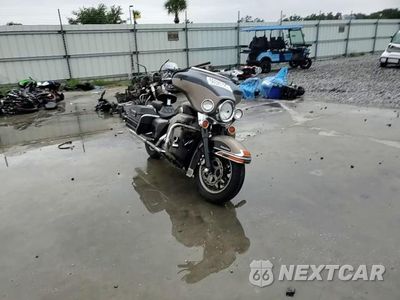 Zdjęcie 9 z 9 samochodu: 2004 HARLEY-DAVIDSON FLHTCUI VIN:1HD1FCW124Y620634 - miniatura