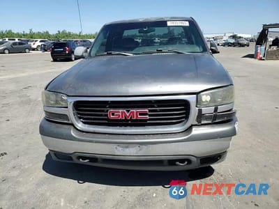 Zdjęcie 13 z 14 samochodu: 1999 GMC NEW SIERRA C1500 VIN:2GTEC19T9X1529493 - miniatura