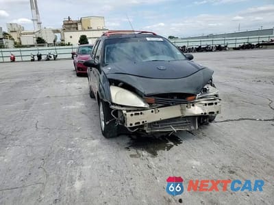 Zdjęcie 15 z 16 samochodu: 2001 FORD FOCUS SE VIN:1FAHP36331W195520 - miniatura