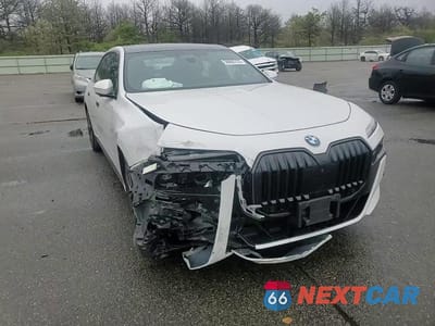 Zdjęcie 13 z 14 samochodu: 2024 BMW 760 XI VIN:WBA33EJ05RCR10400 - miniatura