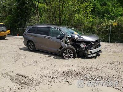 Zdjęcie 14 z 14 samochodu: 2021 TOYOTA SIENNA XLE VIN:5TDJSKFC6MS034488 - miniatura