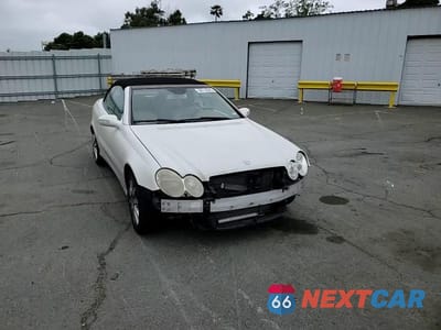 Zdjęcie 13 z 14 samochodu: 2007 MERCEDES-BENZ CLK 350 VIN:WDBTK56F27F215661 - miniatura