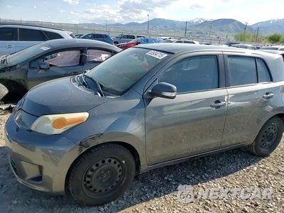 Zdjęcie 13 z 14 samochodu: 2009 TOYOTA SCION XD VIN:JTKKU10469J039682 - miniatura
