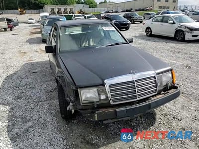 Zdjęcie 14 z 15 samochodu: 1987 MERCEDES-BENZ 300 E VIN:WDBEA30D9HA440598 - miniatura