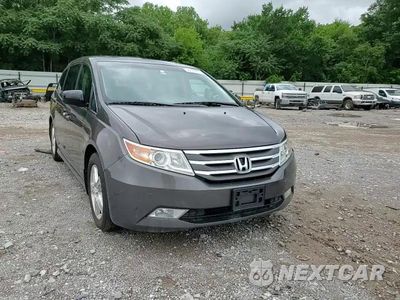 Zdjęcie 14 z 15 samochodu: 2013 HONDA ODYSSEY TOURING VIN:5FNRL5H94DB078648 - miniatura
