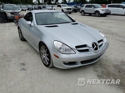 Zdjęcie 13 z 14 samochodu: 2005 MERCEDES-BENZ SLK 350 VIN:WDBWK56F85F047471 - miniatura