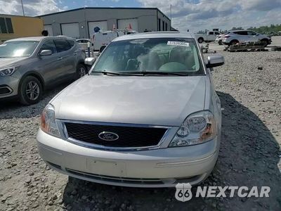 Zdjęcie 13 z 14 samochodu: 2005 FORD FIVE HUNDRED SEL VIN:1FAHP24105G161224 - miniatura