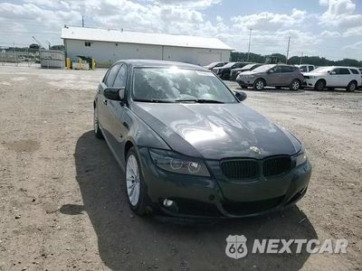 Zdjęcie 13 z 14 samochodu: 2011 BMW 335 XI VIN:WBAPL5G52BNN23950 - miniatura