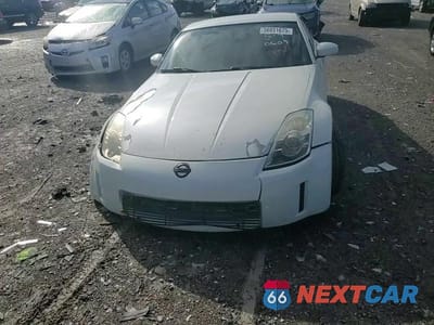 Zdjęcie 14 z 15 samochodu: 2006 NISSAN 350Z COUPE VIN:JN1AZ34D66M330609 - miniatura