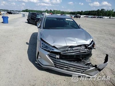 Zdjęcie 13 z 14 samochodu: 2020 HYUNDAI ELANTRA SEL VIN:5NPD84LF7LH551440 - miniatura