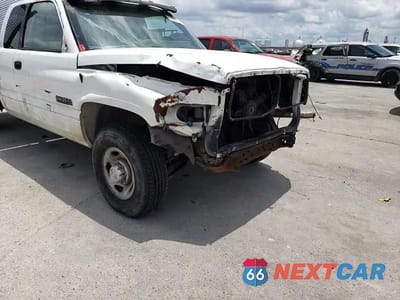 Zdjęcie 11 z 15 samochodu: 1999 DODGE RAM 2500 VIN:1B7KC2364XJ526714 - miniatura