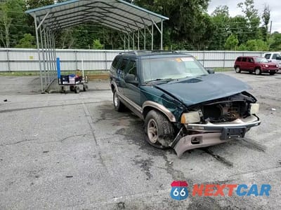Zdjęcie 14 z 14 samochodu: 1996 CHEVROLET BLAZER VIN:1GNCS13W2T2242740 - miniatura
