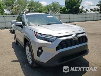 Zdjęcie 14 z 16 samochodu: 2024 TOYOTA RAV4 XLE PREMIUM VIN:2T3A1RFV7RW492012 - miniatura