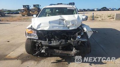 Zdjęcie 14 z 15 samochodu: 2015 NISSAN ARMADA SV VIN:5N1BA0ND5FN621288 - miniatura