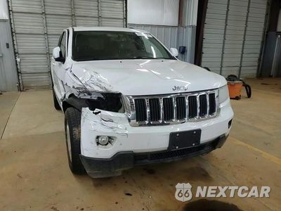Zdjęcie 14 z 15 samochodu: 2013 JEEP GRAND CHEROKEE LAREDO VIN:1C4RJFAG9DC544407 - miniatura