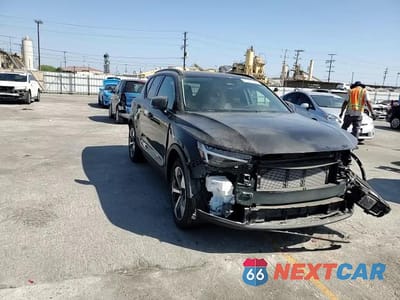 Zdjęcie 15 z 16 samochodu: 2024 VOLVO XC40 CORE VIN:YV4L12UK6R2360261 - miniatura