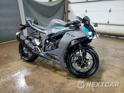 Zdjęcie 10 z 10 samochodu: 2025 KAWASAKI ZX636 K VIN:JKBZXJK11SA008609 - miniatura