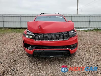 Zdjęcie 14 z 15 samochodu: 2022 JEEP GRAND WAGONEER SERIES III VIN:1C4SJVGJ5NS100916 - miniatura