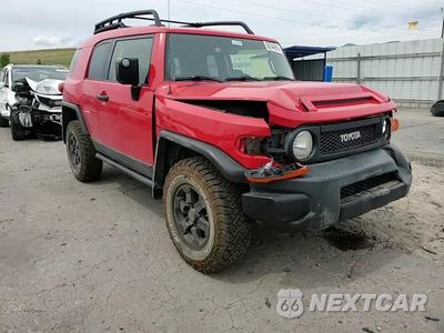 Zdjęcie 14 z 15 samochodu: 2012 TOYOTA FJ CRUISER VIN:JTEBU4BF1CK136325 - miniatura