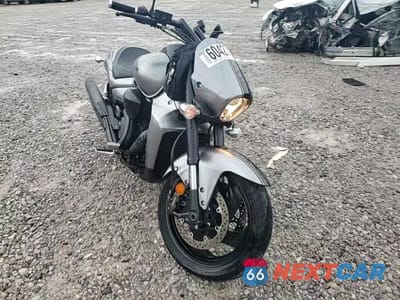 Zdjęcie 10 z 10 samochodu: 2020 SUZUKI VZR1800 VIN:JS1VY53A7L7100442 - miniatura