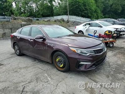 Zdjęcie 13 z 14 samochodu: 2020 KIA OPTIMA LX VIN:5XXGT4L33LG430479 - miniatura