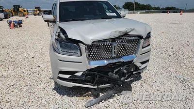 Zdjęcie 14 z 16 samochodu: 2021 LINCOLN NAVIGATOR RESERVE VIN:5LMJJ2LT0MEL03302 - miniatura