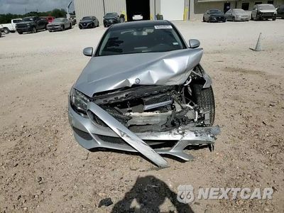 Zdjęcie 13 z 13 samochodu: 2015 MERCEDES-BENZ C 300 VIN:55SWF4JB1FU074097 - miniatura