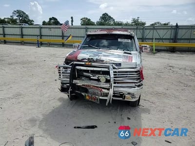Zdjęcie 14 z 15 samochodu: 2000 CHEVROLET BLAZER VIN:1GNCS18WXYK252125 - miniatura