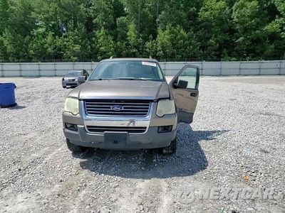 Zdjęcie 14 z 15 samochodu: 2006 FORD EXPLORER XLT VIN:1FMEU63E56UA68523 - miniatura