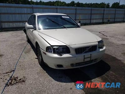 Zdjęcie 13 z 14 samochodu: 2004 VOLVO S80 VIN:YV1TS92D941361765 - miniatura